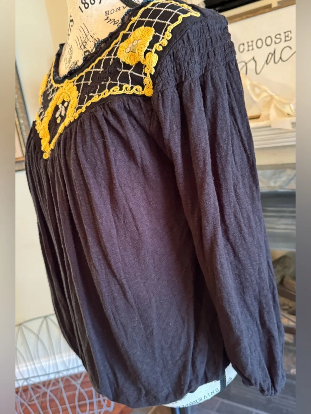 FREE PEOPLE Women's Boho Begonia Black Embroidered Bubble Hem Top Yellow Large